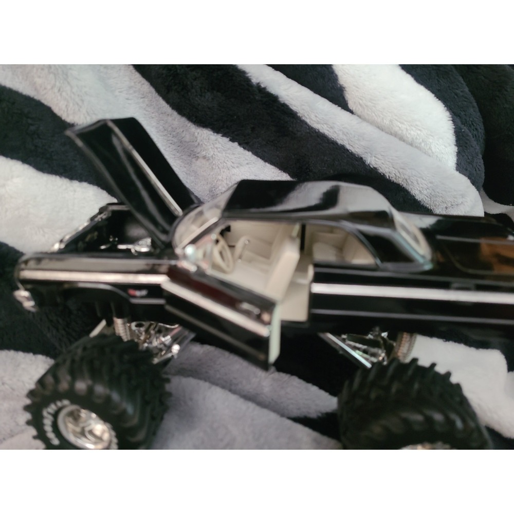 Jada Toys Chevy Impala SS Monster Truck Diecast Opening Doors Hood Black